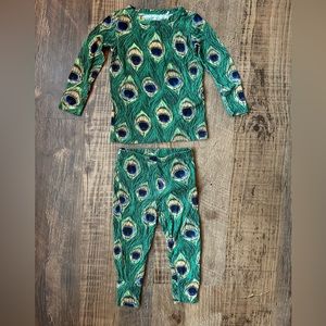 Posh Peanut peacock print bamboo pajamas 12-18mo great condition